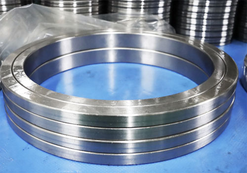 xr-series-crossed-tapered-roller-bearings.jpg